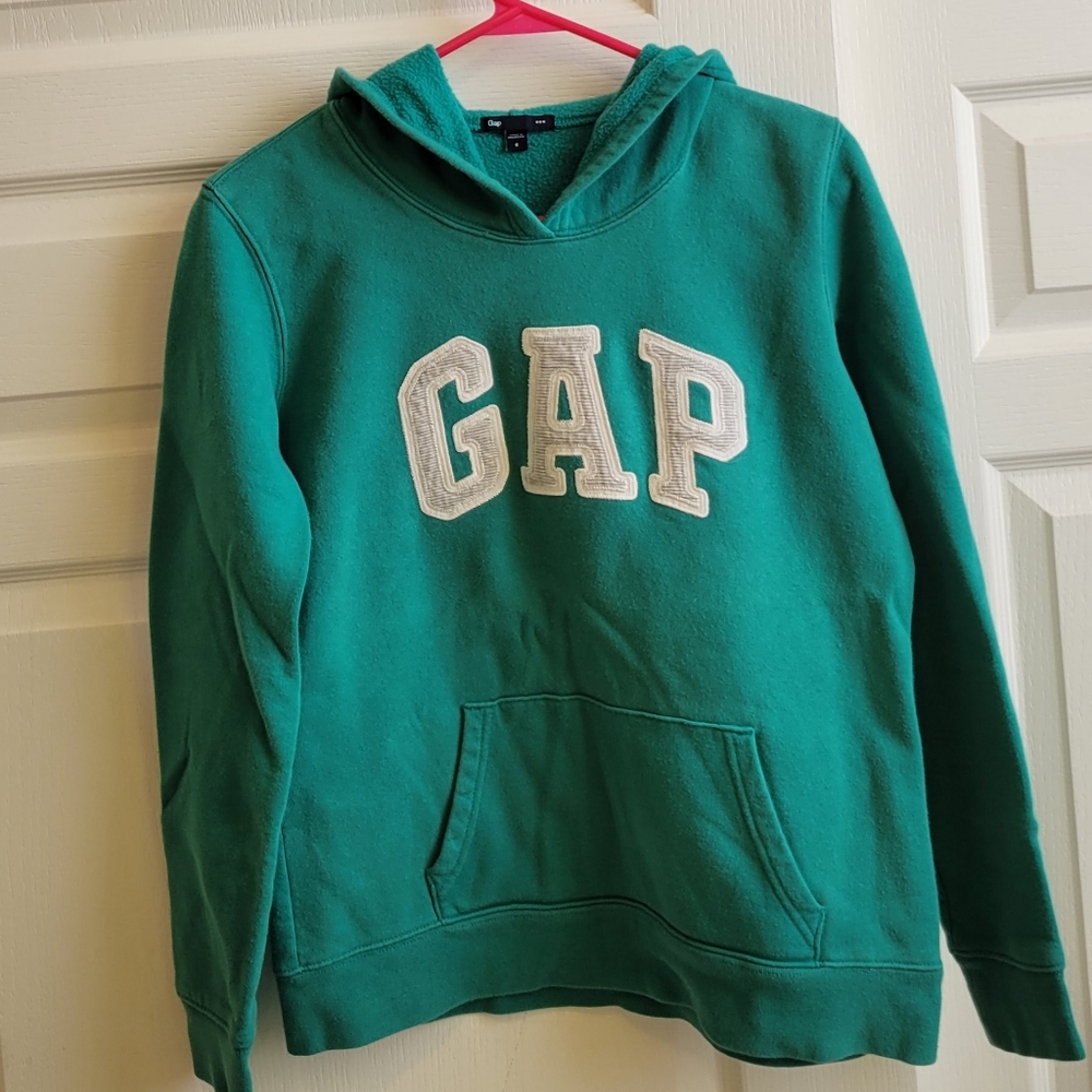 GAP hoodie